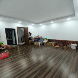 Bán nhà đẹp Tam Trinh, 35m2, 5   tầng, mt 7m, 6.1 tỷ