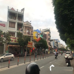 Bán nhà GÓC 2MT số 41 đường Nguyễn Thái Sơn, Phường 4, Q. Gò Vấp, HCM