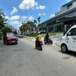 Bán CHDV 8 tầng Phan Huy Ích, ngang 8m 36PN view Emart 2 37.9 tỷ