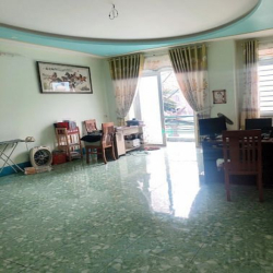 Gấp Bán Nhà Gần Chợ Tân Chánh Hiệp 4 Tỷ 190 - 5mx14m -Ô Tô - 3 Tầng BT