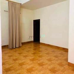 Nhà chính chủ 45m giá chỉ hơn 7 tỷ, ô tô, Hoàng Quốc Việt, Cầu Giấy