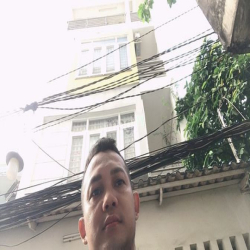 Bán nhà Hồ Bá Kiện Q.10 ngay CV Lê Thị Riêng 4.5m x 10m  4 Tầng