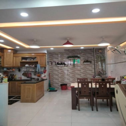 Cực VIP ! Bán nhà Hẻm xe hơi Phan Đăng Lưu, Phú Nhuận 70m2 chỉ 7,85 tỷ