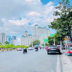 Bán nhà rộng gần trường Kinh tế 27/46/30 Điện Biên Phủ P15 Bình Thạnh