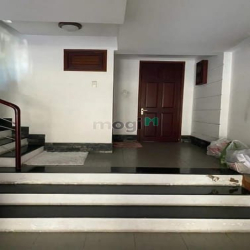 KHU SÂN BAY- Khu VIP chỉ có 1 căn- 5 tầng có hầm ô tô chỉ 15.5 tỷ