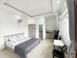 trống 1phòng tại Phạm Văn bạch,Tân bình