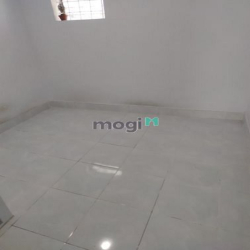 Nhà dư 1 căn phòng nên mình cho thuê ạ