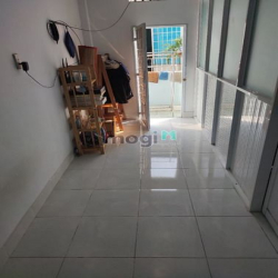 Nhà dư 1 căn phòng nên mình cho thuê ạ