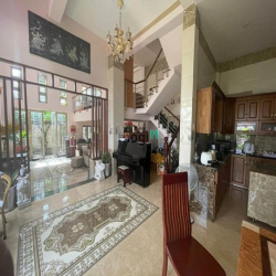 Biệt Thự 4 tầng DT 14mx20m.CN 280m2 Dương Quảng Hàm Gò Vấp.2 sổ riêng