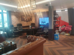 Còn trống diện tích 115m2 trên tòa nhà 9 tầng