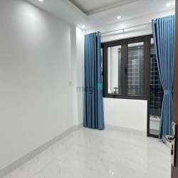 Bán nhà Phú Đô, Nam Từ Liêm, 33m, 5T, MT 3.3m, nhà đẹp ở luôn,3.65 tỷ.