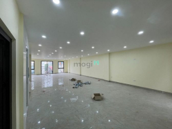 Cho thuê sàn văn phòng 110 m2/tầng, sàn thông đẹp