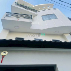 Khu vip ks đệ nhất,gần cộng hòa, 5x25m, 4 tầng, ô tô tới cửa, 9.x tỷ