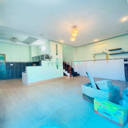 Bán nhà mới PHẠM THẾ HIỂN P6,Q8, Dt 55.8m2, 4.9 tỷ