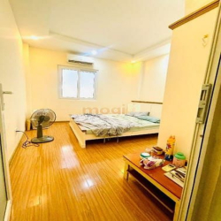 Nhà ở GIỮ TIỀN hoặc CHO THUÊ_ Bạch Đằng_ Nhà MỚI_ Sổ VUÔNG_ Ngay nhà t
