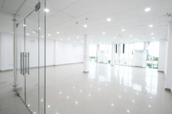 Cho thuê Văn phòng 140m2 Giá rẻ Xịn sò đường Nguyễn Trung Trực BThanh