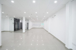 Cho thuê Văn phòng 140m2 Giá rẻ Xịn sò đường Nguyễn Trung Trực BThanh