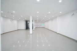 Cho thuê Văn phòng 140m2 Giá rẻ Xịn sò đường Nguyễn Trung Trực BThanh