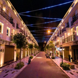 Áp lực ngân hàng bán Regal Pavillon ở đường Nguyễn Lộ Trạch giá tốt