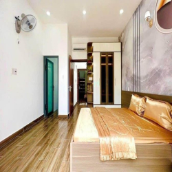 Ra gấp căn nhà HXH Phan Xích Long, P.2, Phú Nhuận, 60m2, 2tỷ150tr