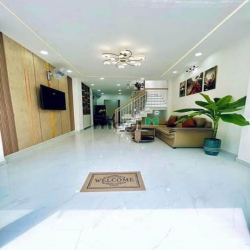 Ra gấp căn nhà HXH Phan Xích Long, P.2, Phú Nhuận, 60m2, 2tỷ150tr