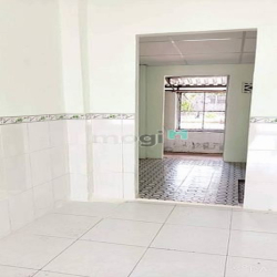 Cho thuê mặt bằng 40m2 mặt tiền đường Phạm Văn Đồng Linh Tây