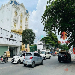 Nhà bán đường Phạm Văn Thuận, phường Tam Hiệp 200m2 ngang 7m giá 32 tỷ
