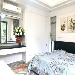 Cần tiền bán giá rẻ biệt thự mỹ tú, kế trường đinh thiện lý, quận 7