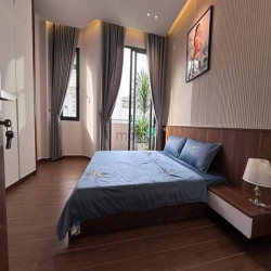 Bán nhà Hẻm 5m Bùi Quang Là, P12, GV, 4 x 14m, 4 tầng, 7.29 Tỷ