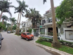 Bán Biệt Thự Ciputra. Tây Hồ. TK Tân Cổ Điển. DT 200m2. Giá 60 tỷ