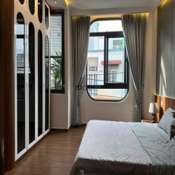 Bán nhà Hẻm 5m Bùi Quang Là, P12, GV, 4 x 14m, 4 tầng, 7.29 Tỷ