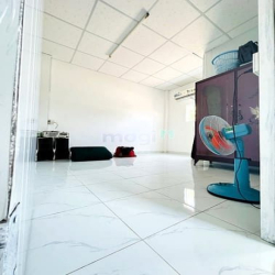 Bán nhà 96m2 đường số 4 Trường Thọ