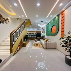 Cần bán nhà đường Nguyễn Đình Chiểu Quận 3 - DT 38,9m2 Giá 2tỷ5