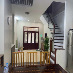 Bán nhà Trần Cung- 56m2x5T,Ô chờ thang máy, ngõ trước nhà 6m-Chỉ 7,9Tỷ