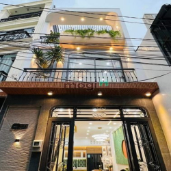 Cần bán nhà đường Nguyễn Đình Chiểu Quận 3 - DT 38,9m2 Giá 2tỷ5