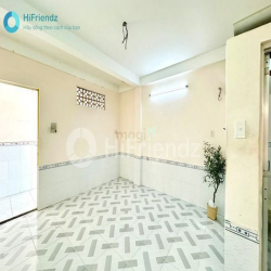 CHDV Mới Không Nội Thất, Có Sẵn Máy Lạnh, Kệ Bếp Giữ Phòng Đến Đầu T2