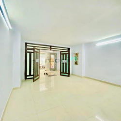 Bán nhà Nhất Chị Mai Phường 13 Tân Bình 4m x 11m 3 tầng chỉ 6.2 TỶ