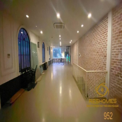 Cho thuê nhà 1 trệt 1 lầu đường Hà Huy Giáp, P.Quyết Thắng, Biên Hòa