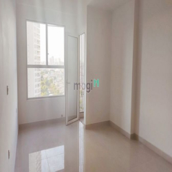 Cho thuê OT 38m2 Sunrise City View Quận 7 nhà trống giá 7 triệu/tháng