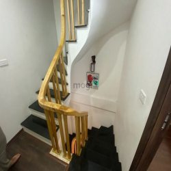 Nhà Bát Khối, 4 Tầng, Đầy Đủ Nội Thất, Ngõ Rộng, Sát Ô tô - 2.7 Tỷ