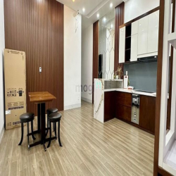 Cho thuê nhà 1 trệt 2 lầu full nội thất nằm trong khu dân cư Tân Phong