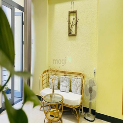 Decor Từ A Đến Á Xong Là Chụp Hình Lên Sóng Luôn - Ngay Sát Ngã 4 PN