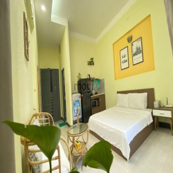 Decor Từ A Đến Á Xong Là Chụp Hình Lên Sóng Luôn - Ngay Sát Ngã 4 PN