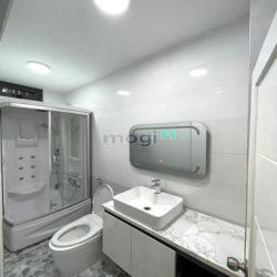 Bán rất gấp - Nhà 3 lầu tuyệt đẹp đường số 1 KDC Nam Long 2, Cần Thơ