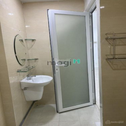Hàng hiếm ngay Chợ Bến Thành - MT Thủ Khoa Huân, đoạn 2 chiều - 5*22m