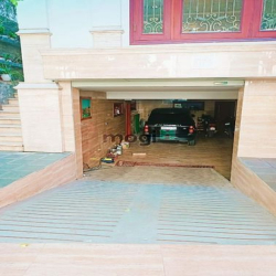 Bán BT phố Minh Khai, đẳng cấp, nội thất sang trọng, 145m2, 42 tỷ