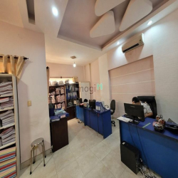 VIP! Mặt tiền Nguyễn Cửu Vân Bình Thạnh sát Quận 1, 100m2 chỉ 26,89 tỷ