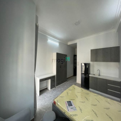 Thuê căn hộ Hoàng Sa Q1 - Full nội thất - Balcony
