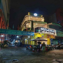 Siêu RẺ 90tr! Cho thuê góc 2MT Đ. Trần Hưng Đạo Q1 - 4.5*20m - 3 Tầng