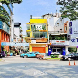 Siêu RẺ 90tr! Cho thuê góc 2MT Đ. Trần Hưng Đạo Q1 - 4.5*20m - 3 Tầng